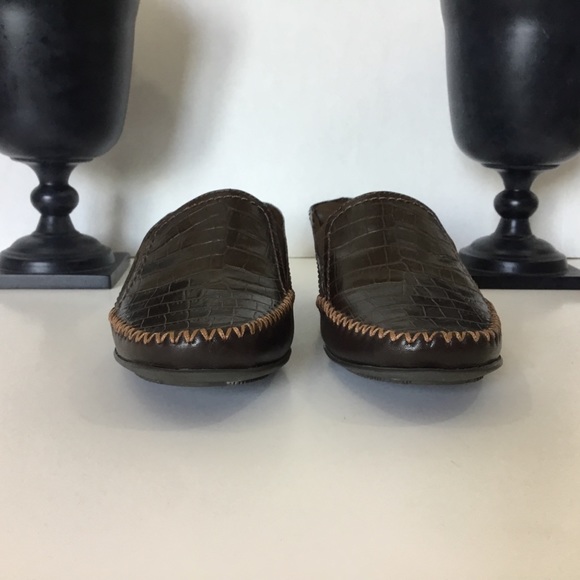 White Mountain Gazebo Brown Leather Mules, 7 1/2M - Picture 5 of 6
